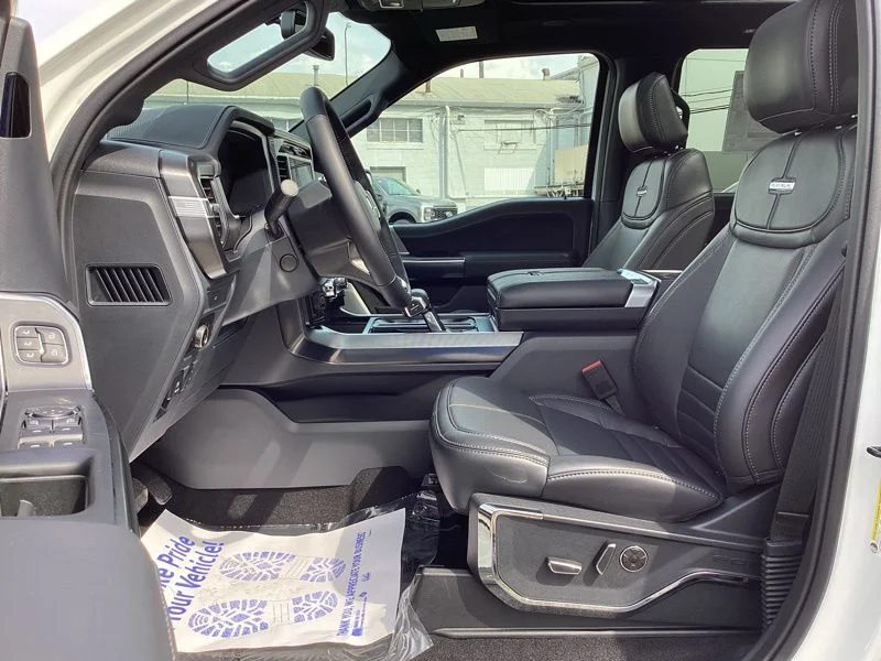 New 2026 Star White Metallic Tri-Coat Ford Platinum® image 26
