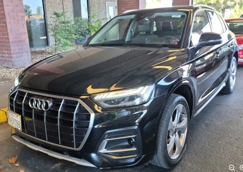 Used 2021  Audi 45 Prestige image 1