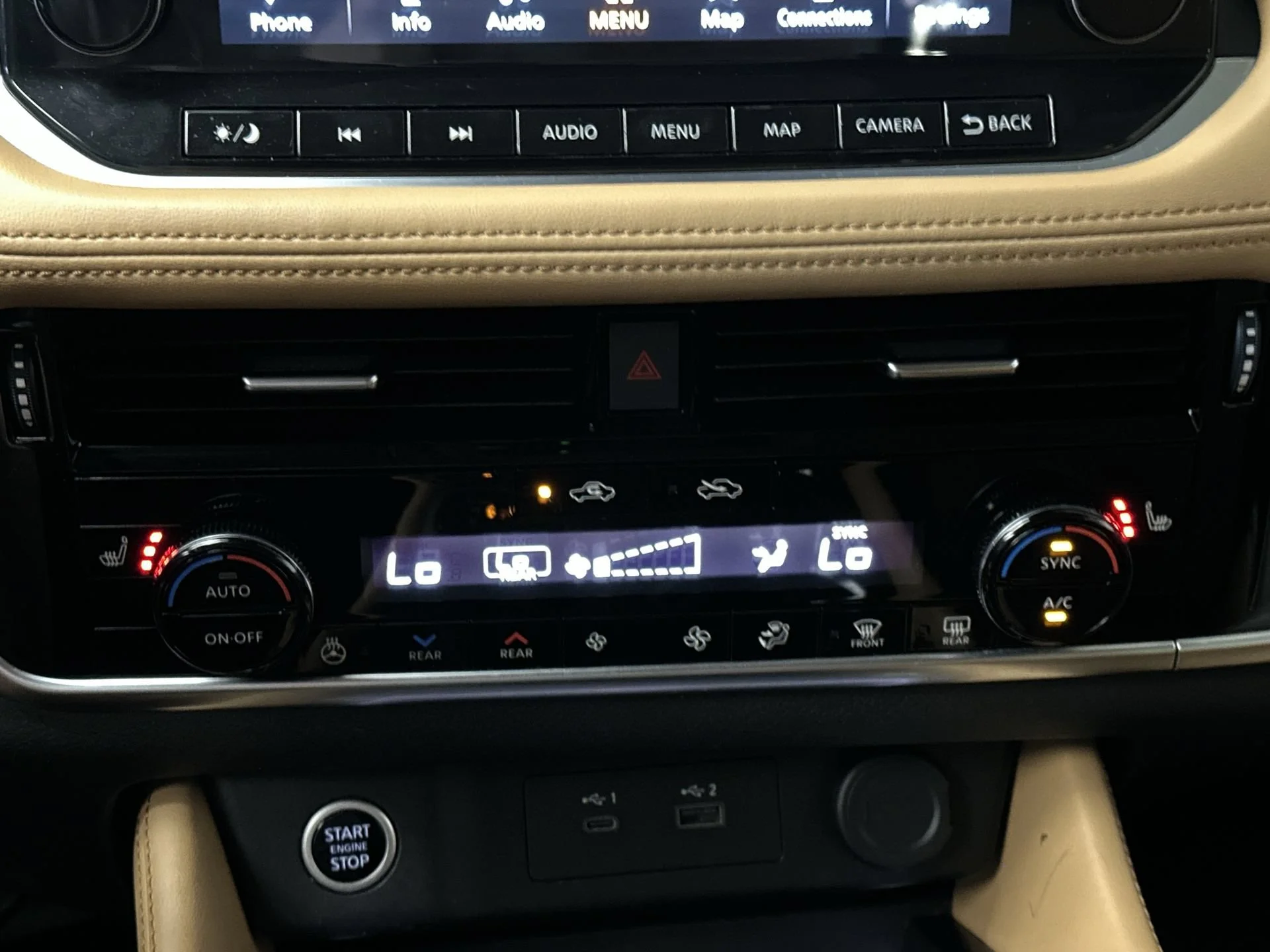 Used 2023 Pearl White Tricoat Nissan Platinum image 21