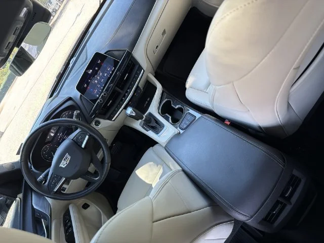 Used 2023 Black Cadillac Luxury image 21