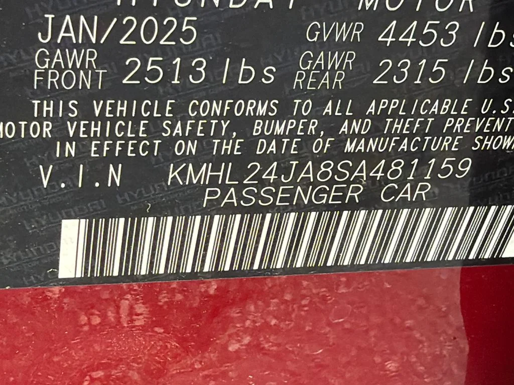 Used 2025 Red Hyundai SE image 31