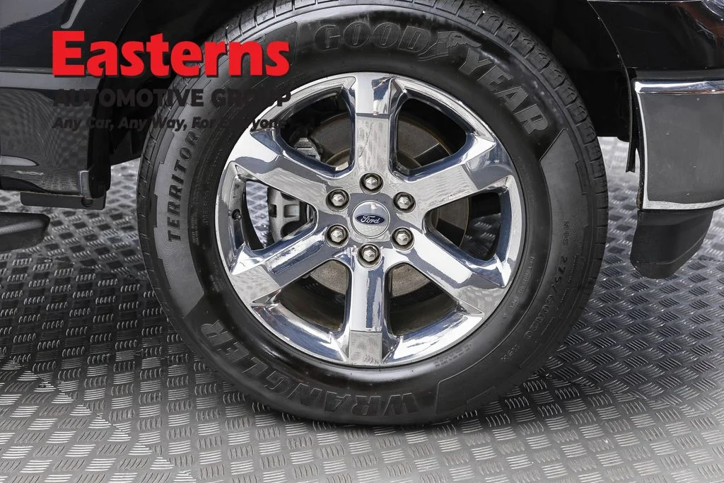 Used 2023 Black Ford XLT image 33