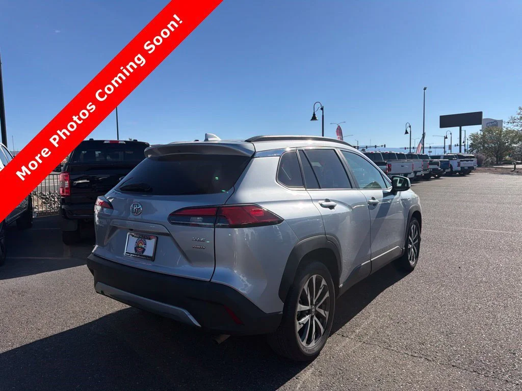 Used 2022 Silver Toyota XLE image 2