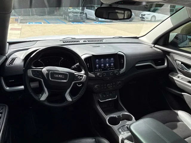 Used 2019 White GMC SLT image 23