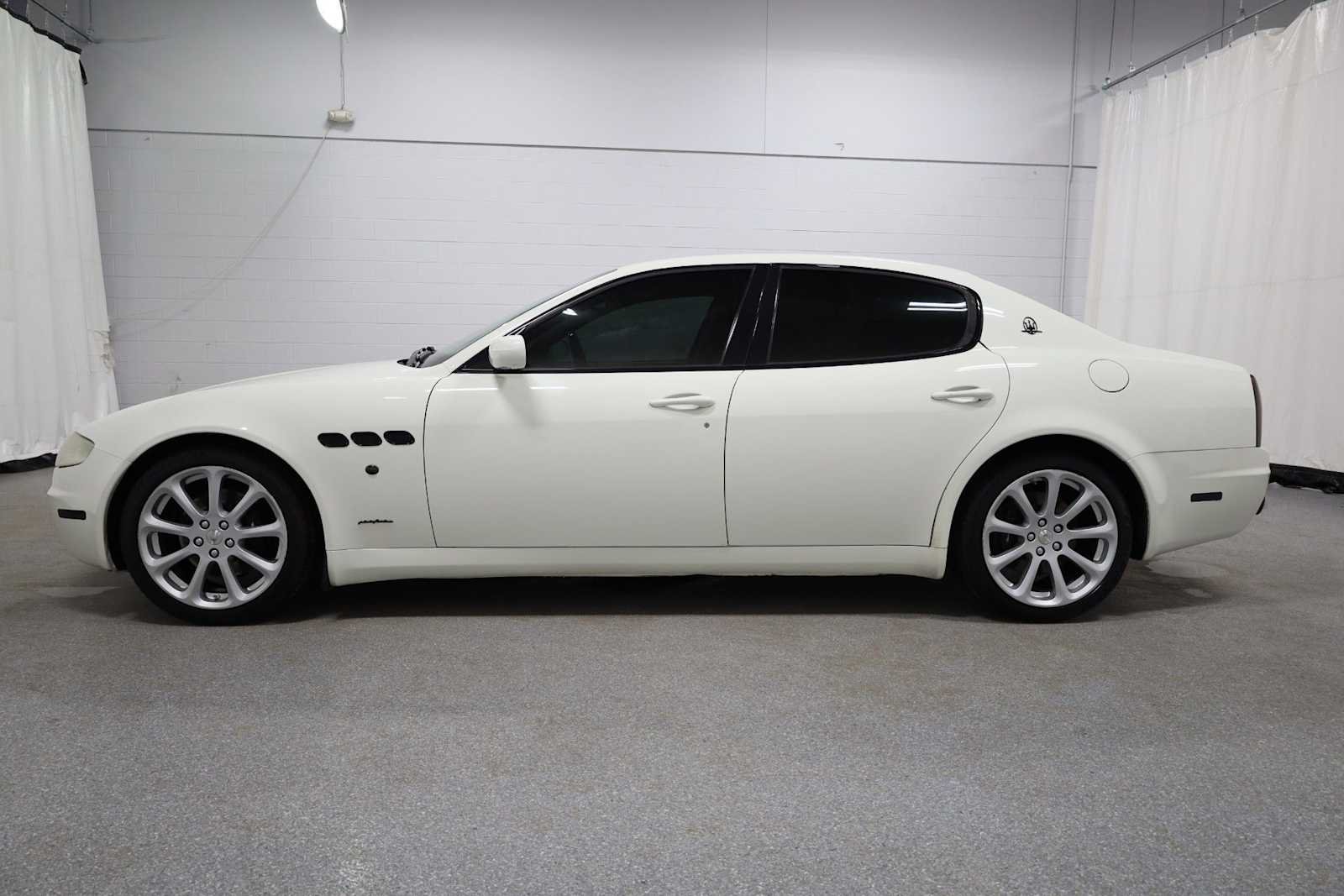 Used 2007 Maserati Quattroporte Base with VIN ZAMFE39A570029816 for sale in Novi, MI