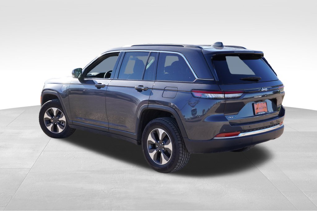 Used 2024 Gray Jeep 4xe image 7