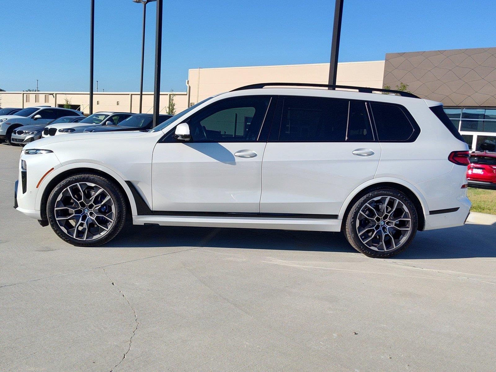 Certified Used 2024 Mineral White Metallic BMW xDrive40i image 3