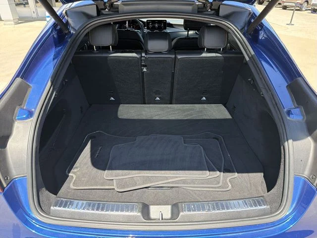 Used 2023  Mercedes-Benz GLC 300 Coupe image 26
