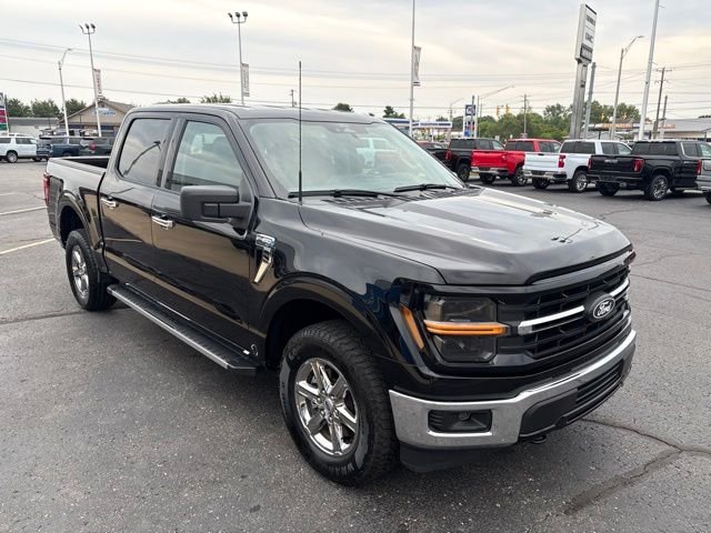 Used 2025 Black Ford XLT image 10