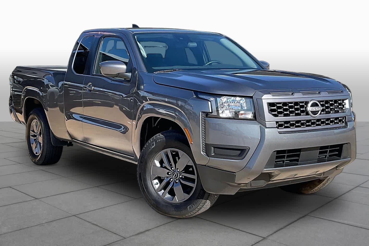 Used 2025 Gun Metallic Nissan SV image 3