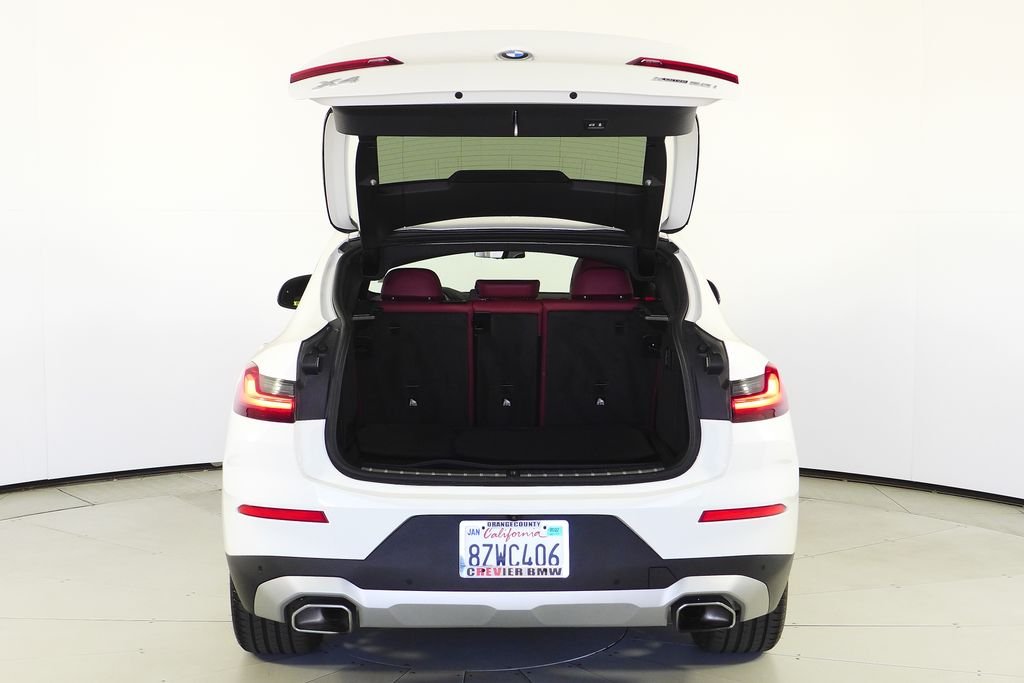 Used 2022 Alpine White BMW xDrive30i image 10