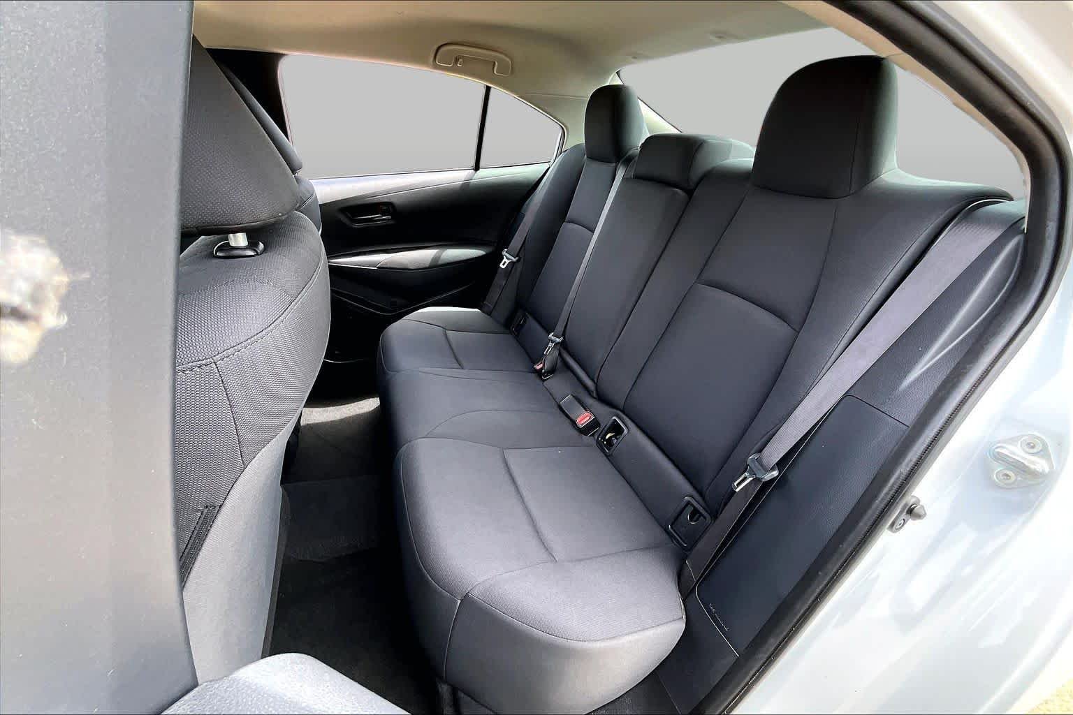Used 2024 Ice Cap Toyota LE image 18
