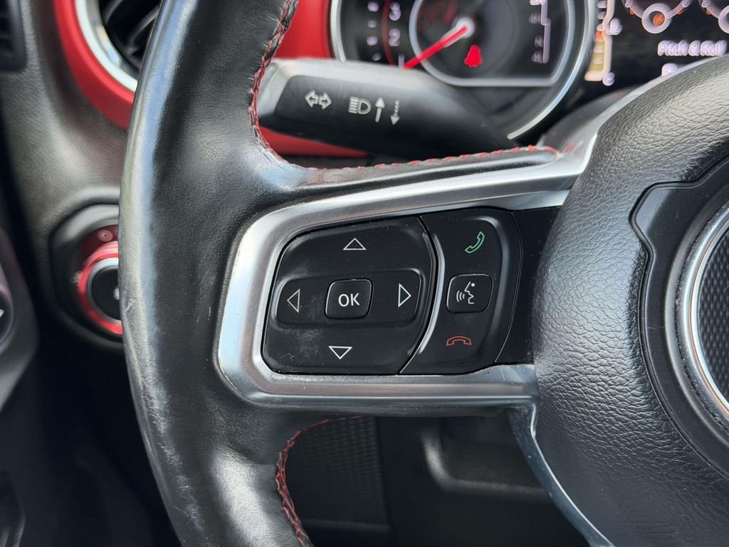 Used 2019 Gray Jeep Unlimited Rubicon image 9