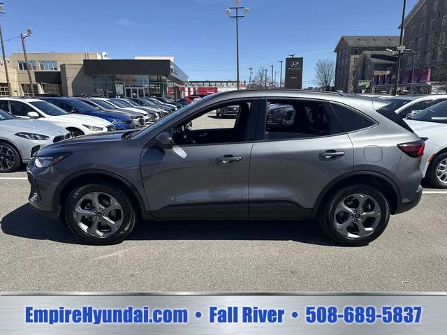 2025 Ford Escape ST-Line Select - Photo 10
