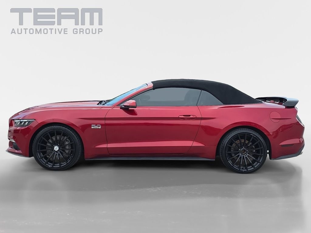 Used 2017 Red Ford GT Premium image 4