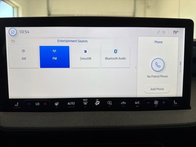 New 2026 Space White Metallic Ford XLT image 30