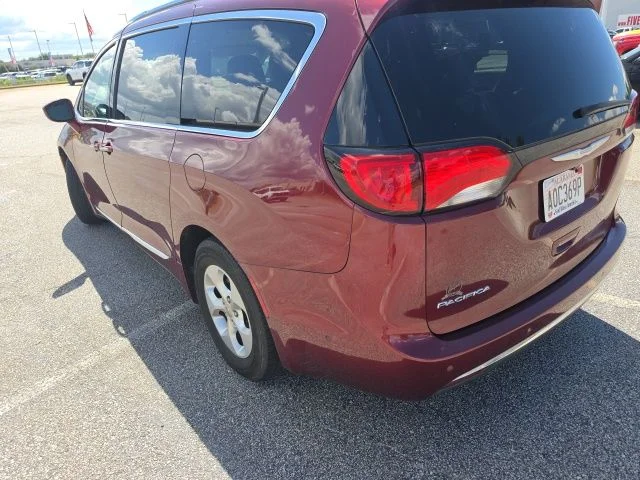 Used 2017 Red Chrysler Touring L Plus image 9