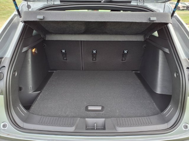 New 2026 Sterling Gray Metallic Chevrolet 2RS image 4