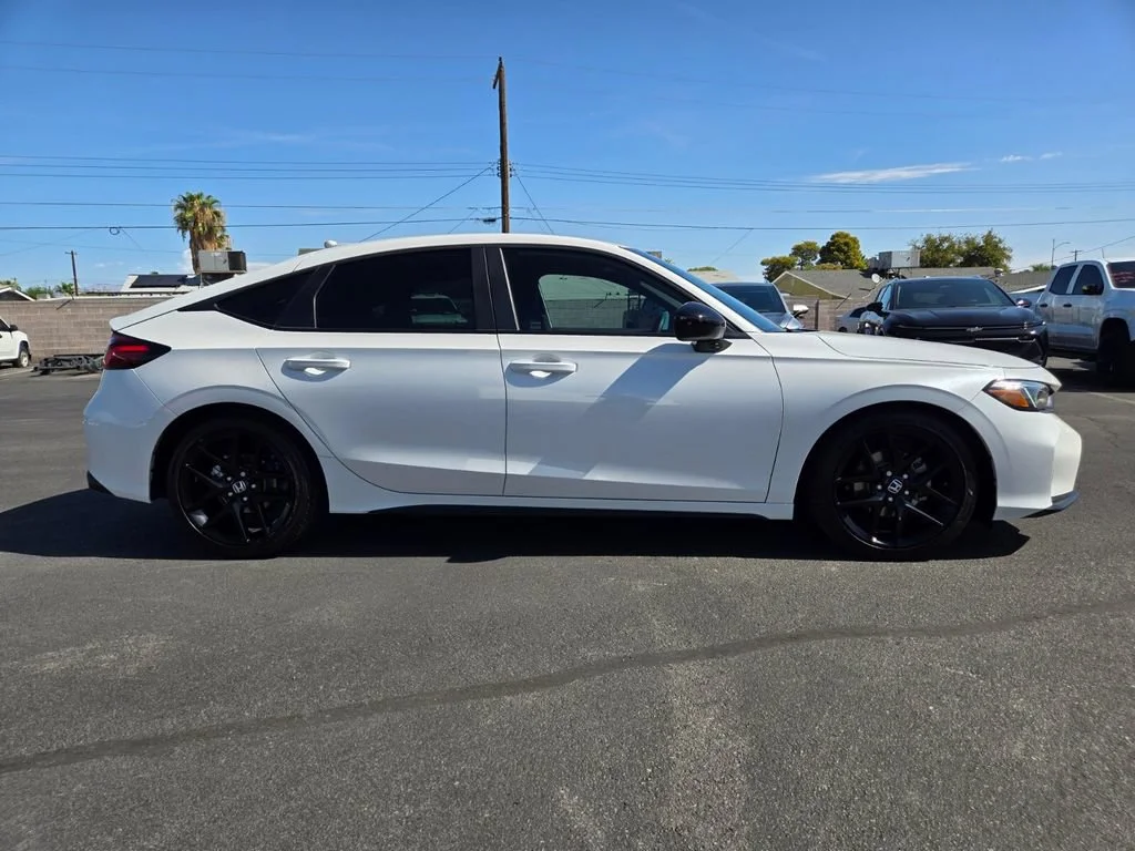 Used 2025 White Honda Sport image 7
