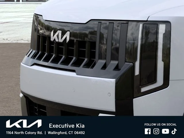 New 2027 White Kia S image 12