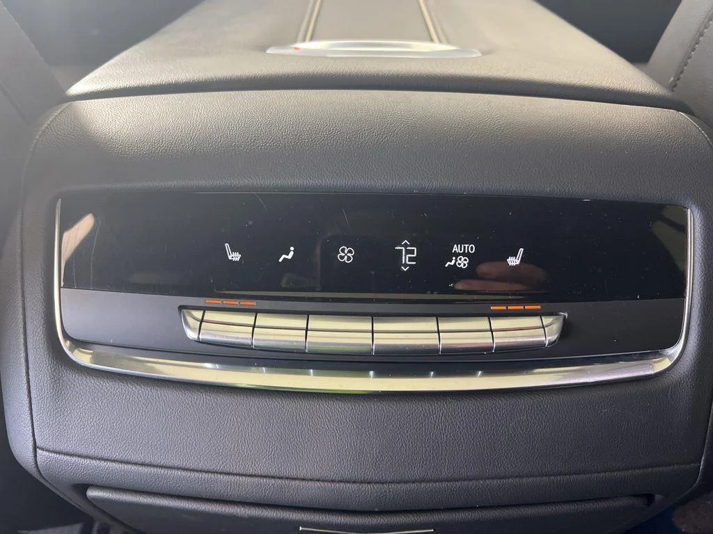 Used 2021 Crystal White Cadillac Sport image 26