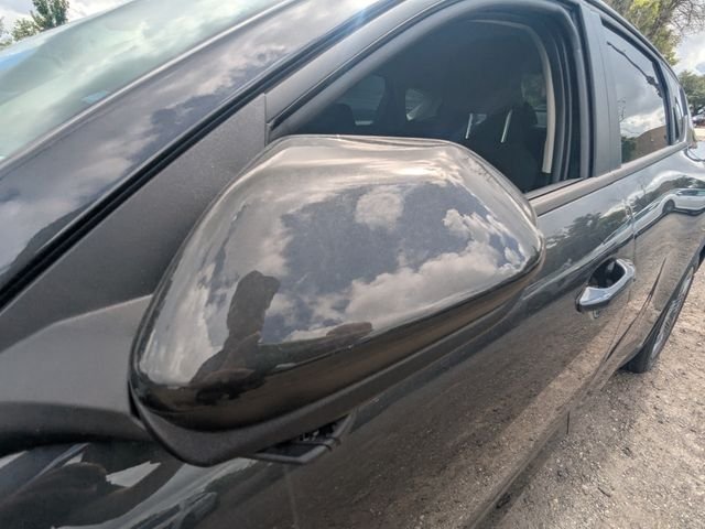 New 2026 Interstellar Gray Kia LX image 12