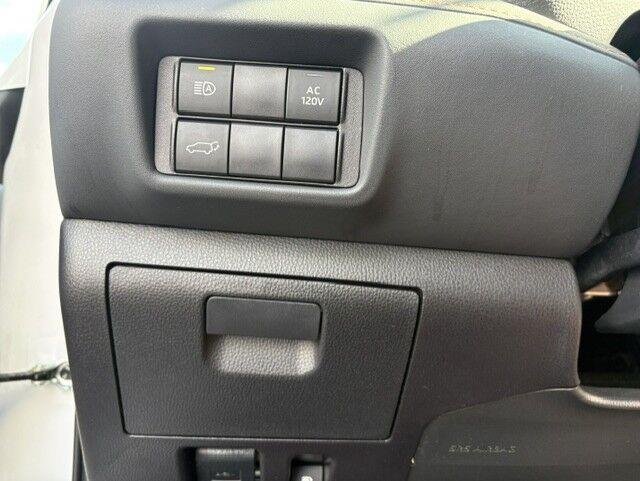 Used 2023 Wind Chill Pearl Toyota Bronze Edition image 14