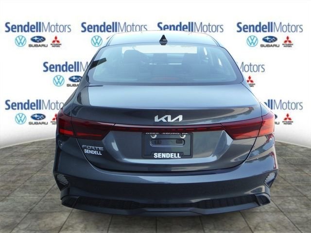 Used 2023 Gray Kia LXS image 8