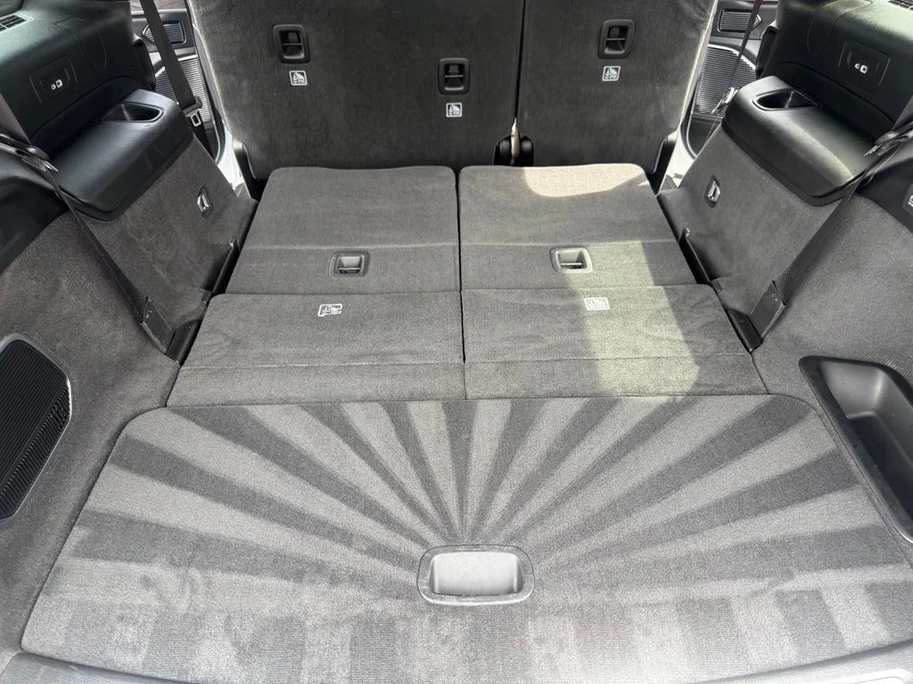 Used 2021 White/off-white Jeep Overland image 51