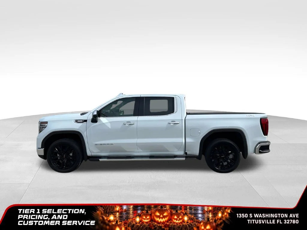 New 2026 Glacier White Tricoat GMC SLT image 2