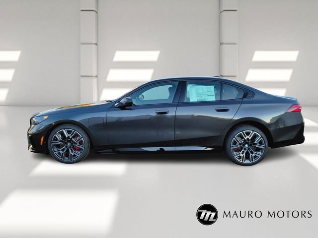 Used 2026 Gray BMW 550e xDrive image 6