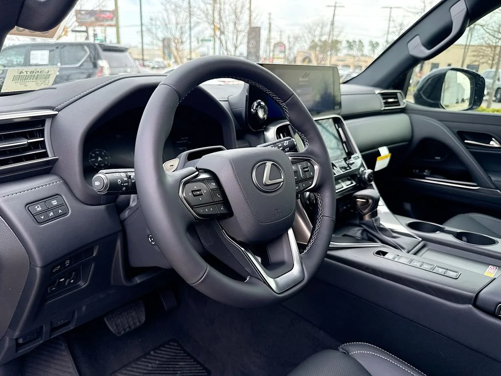 2026 Lexus LX 600 Premium - Photo 20
