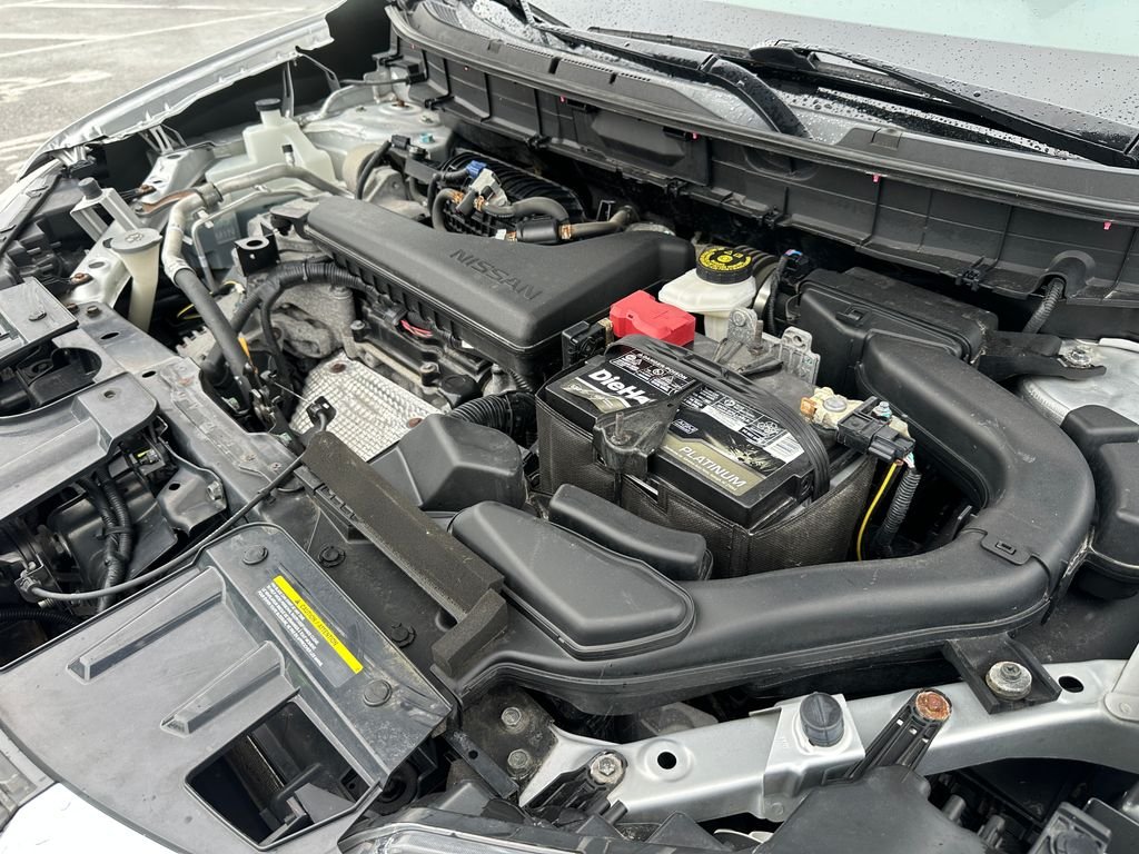 Used 2020 Silver Nissan SV image 28