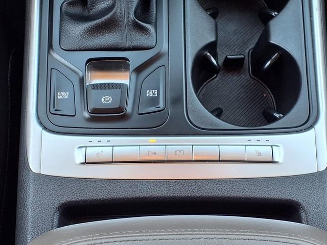 Used 2025 Gray Kia LXS image 19