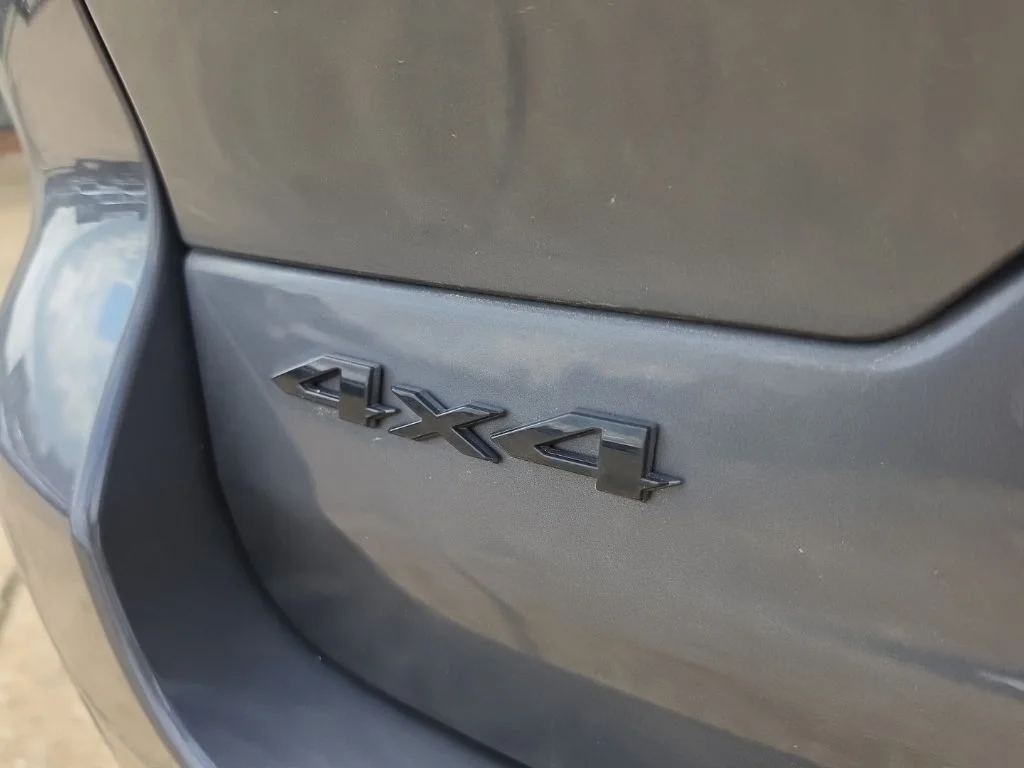 Used 2023 Gray Jeep Altitude X image 15