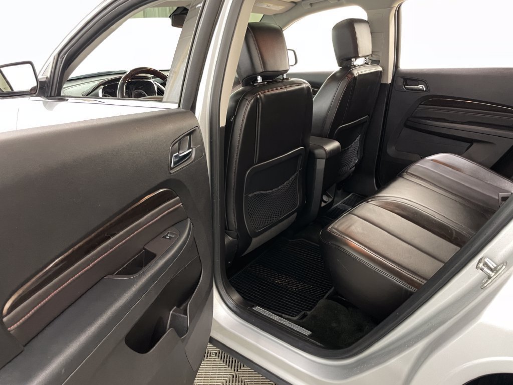 Used 2015 QUICKSILVER METALLIC GMC Denali image 44