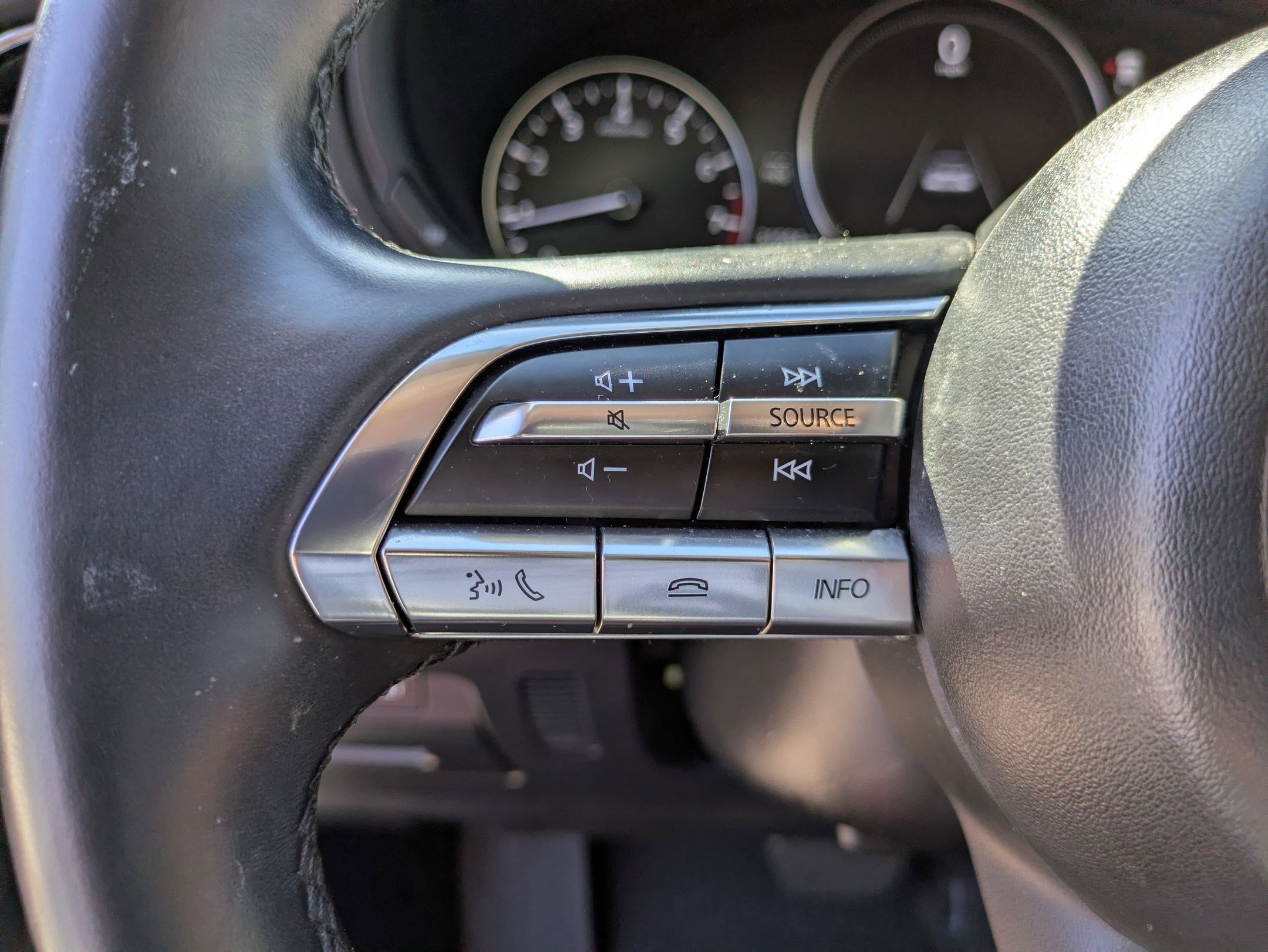 Used 2023 Polymetal Gray Metallic Mazda 2.5 S Carbon Edition image 17