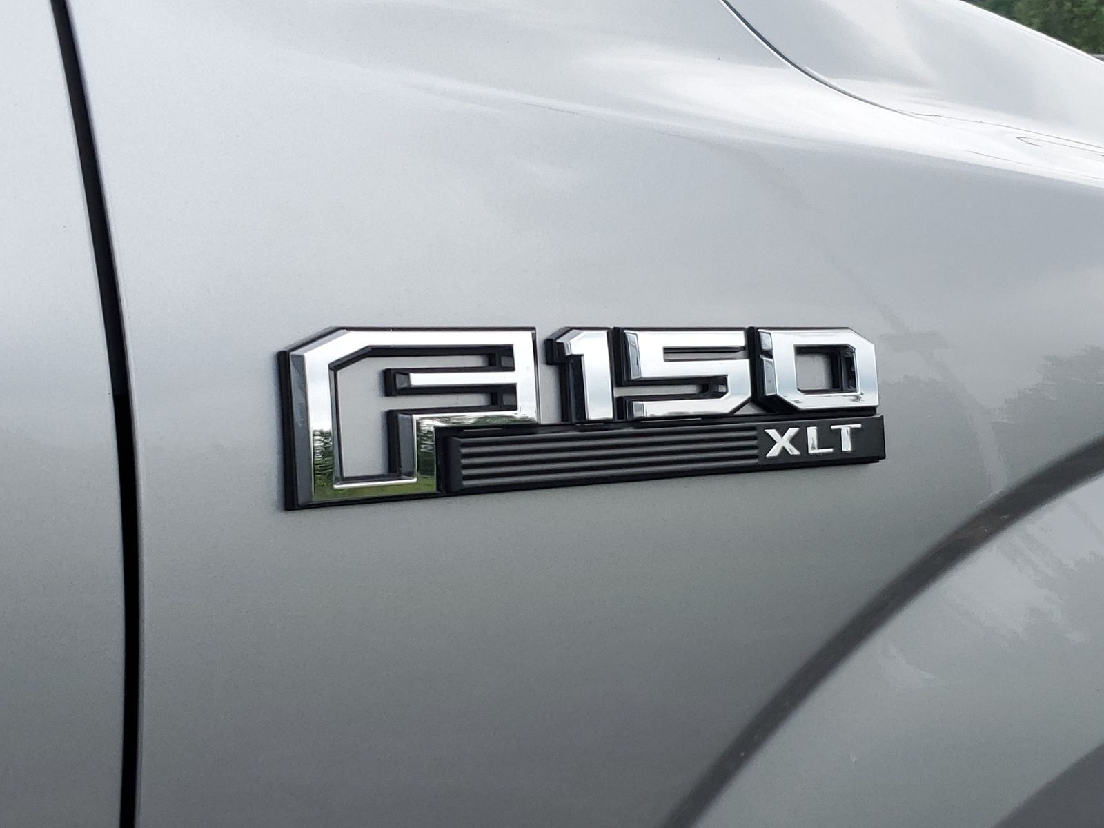 Certified Used 2020 Silver Ford XLT image 5