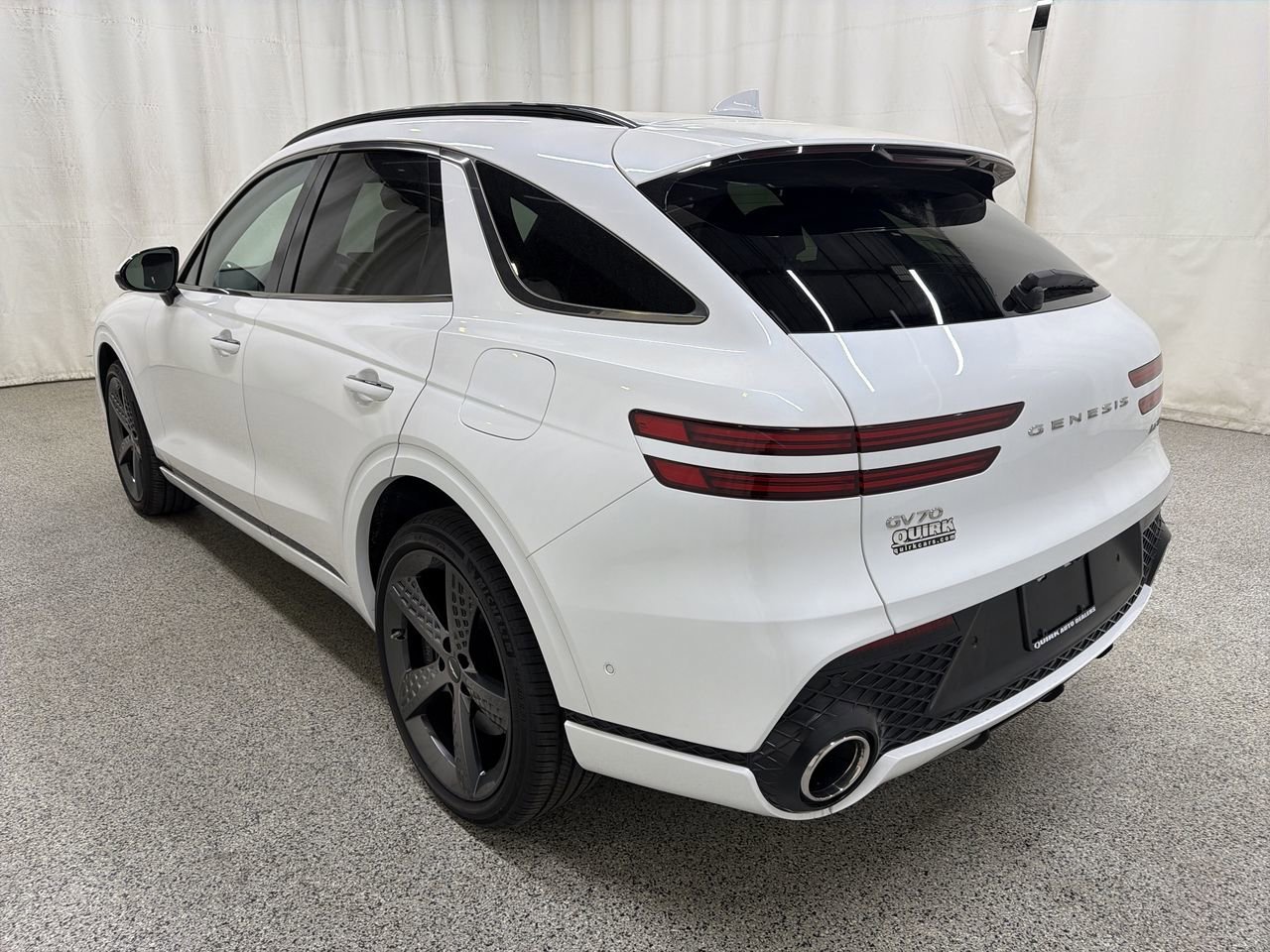 Certified Used 2023 Uyuni White Genesis 3.5T AWD SPORT PRESTIGE image 9