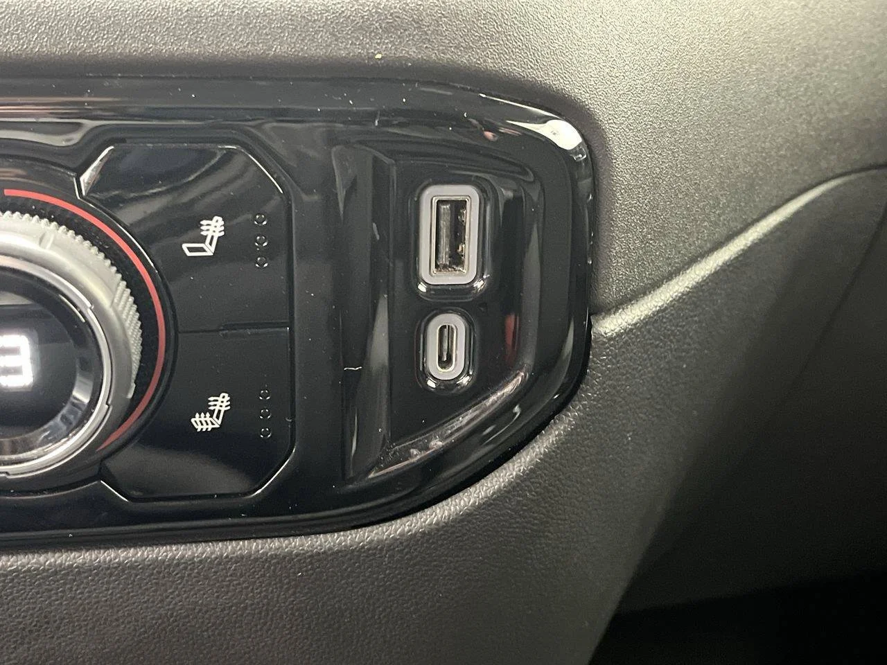 2023 Chevrolet Silverado 1500 LT - Photo 25