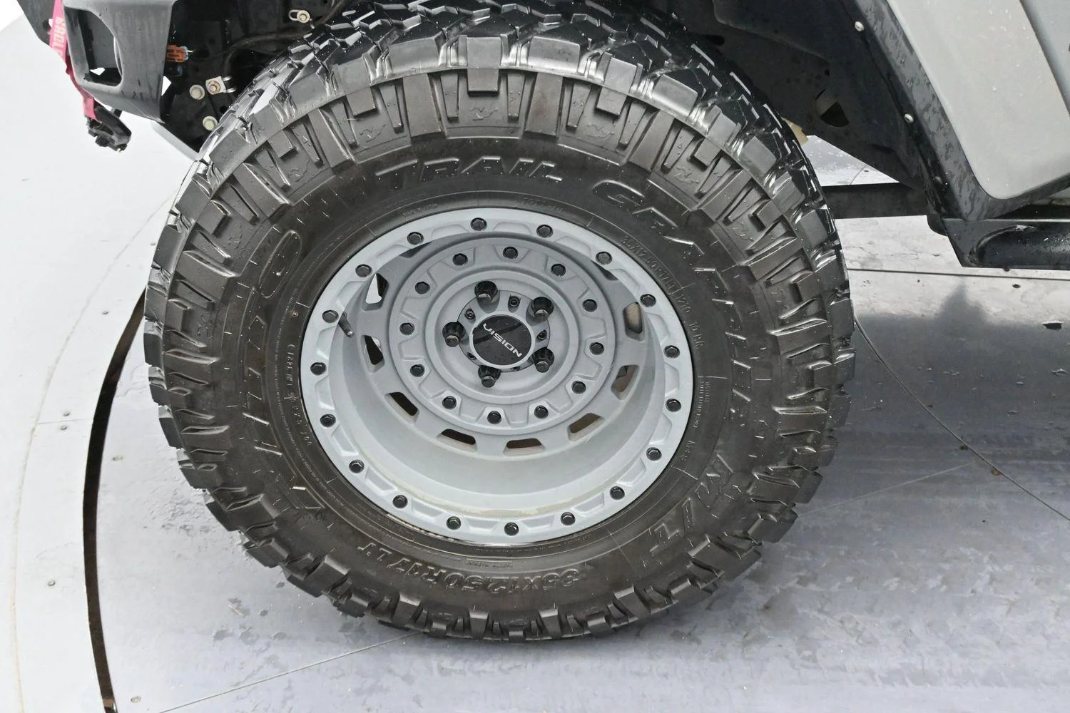 Used 2021 Sting-Gray Clearcoat Jeep Mojave image 33