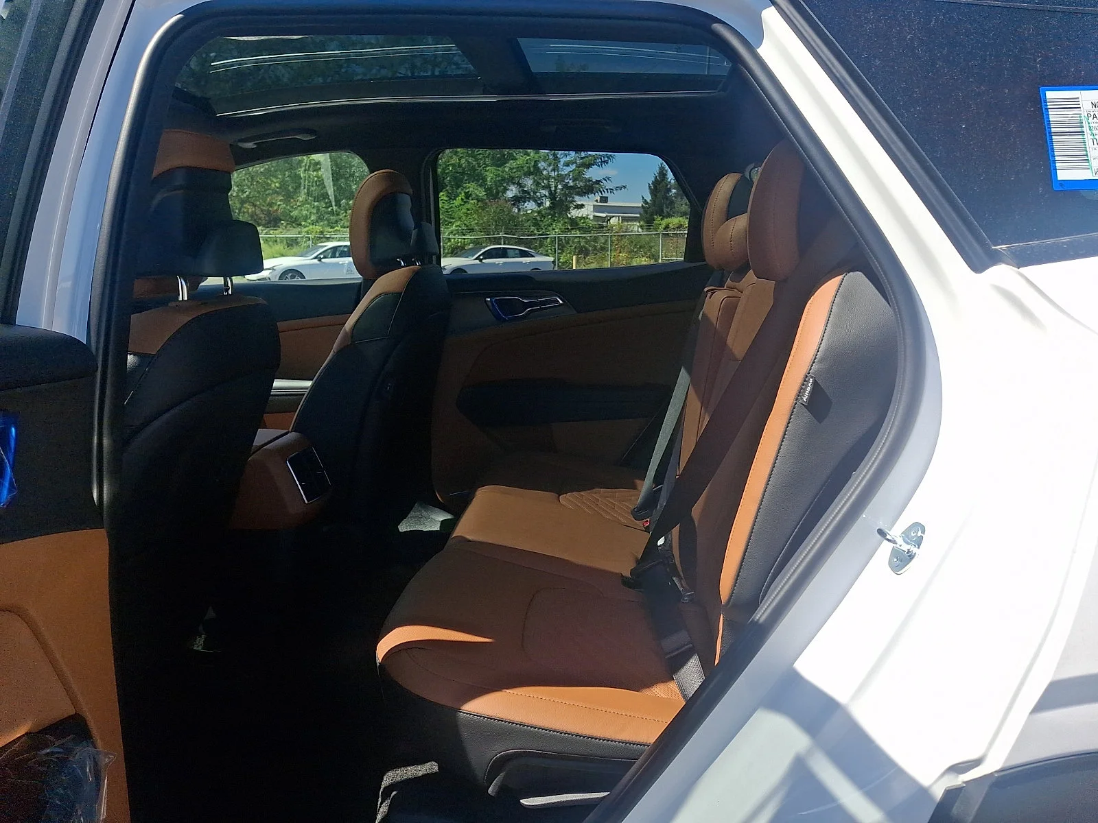 New 2027 White Kia X-Line image 10