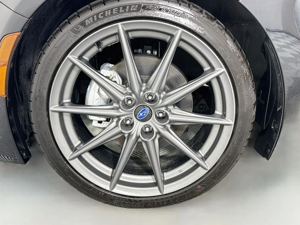 Used 2022 Crystal Black Silica Subaru Limited image 26
