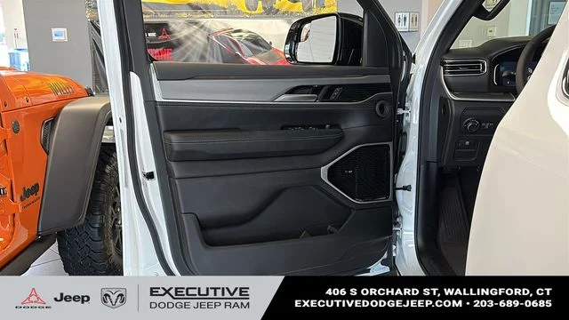 New 2026 Bright White Clearcoat Jeep Limited Altitude image 9