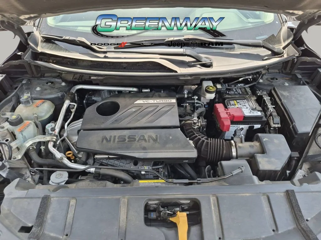 Used 2024 Gray Nissan SV image 7