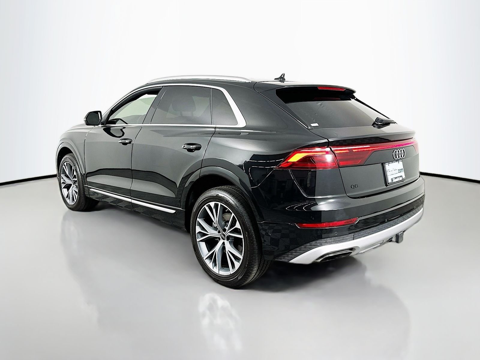Used 2025 Mythos Black Metallic Audi 55 Premium Plus image 5