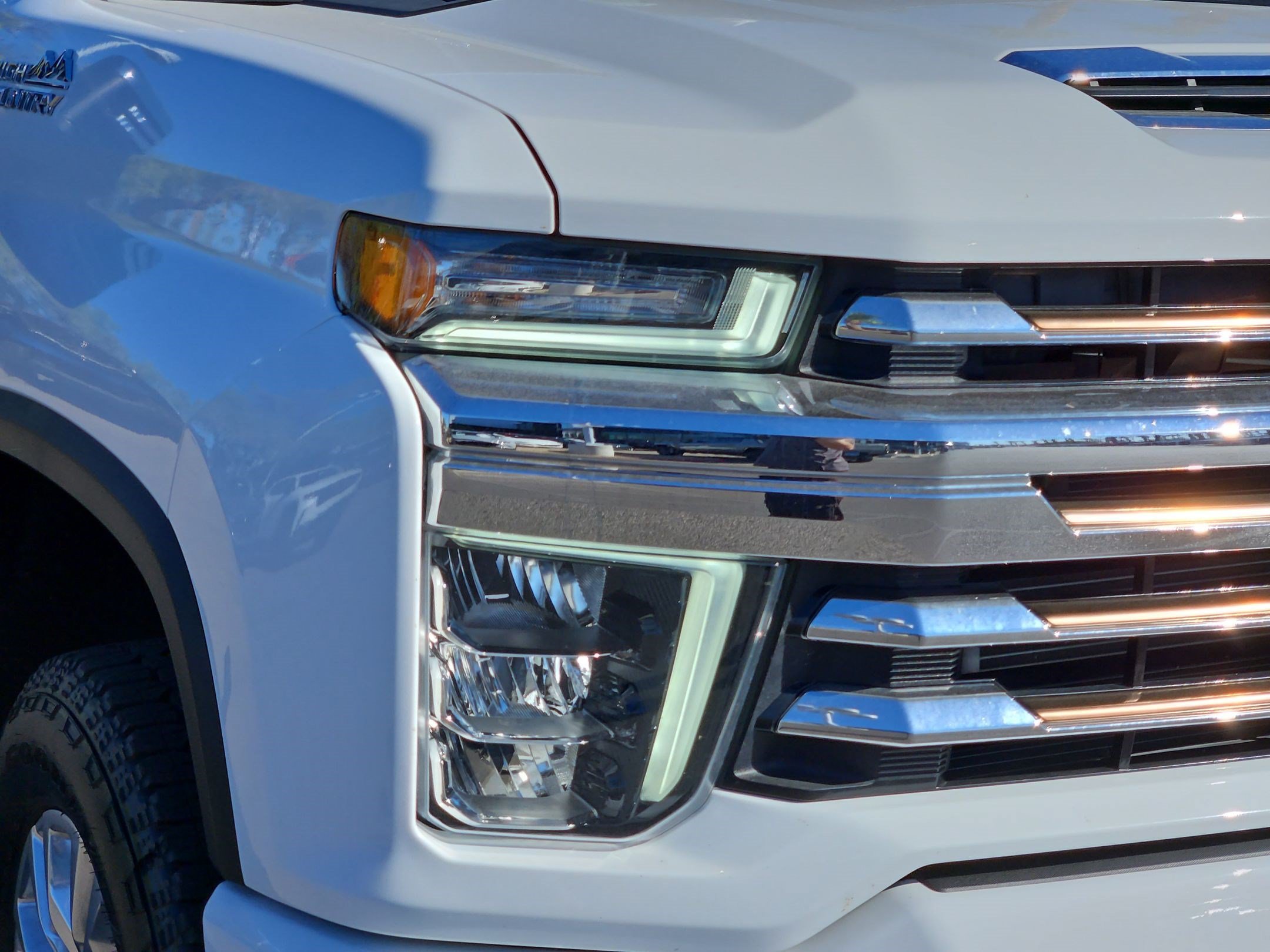 2023 Chevrolet Silverado 3500HD High Country - Photo 10