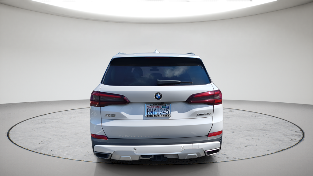 Used 2021 Mineral White Metallic BMW xDrive40i image 5