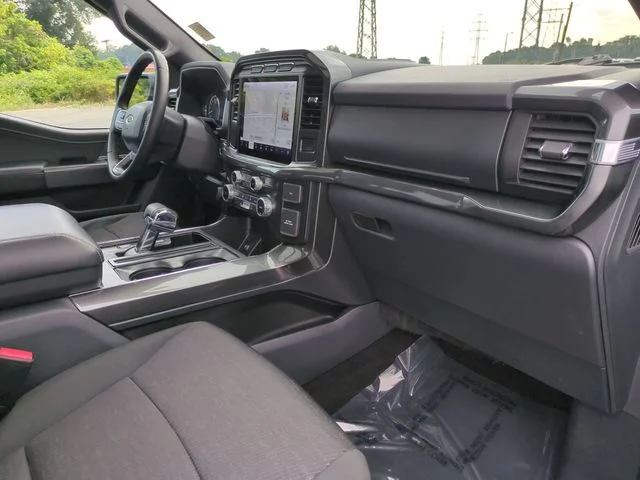 Used 2023 Gray Ford XLT image 35