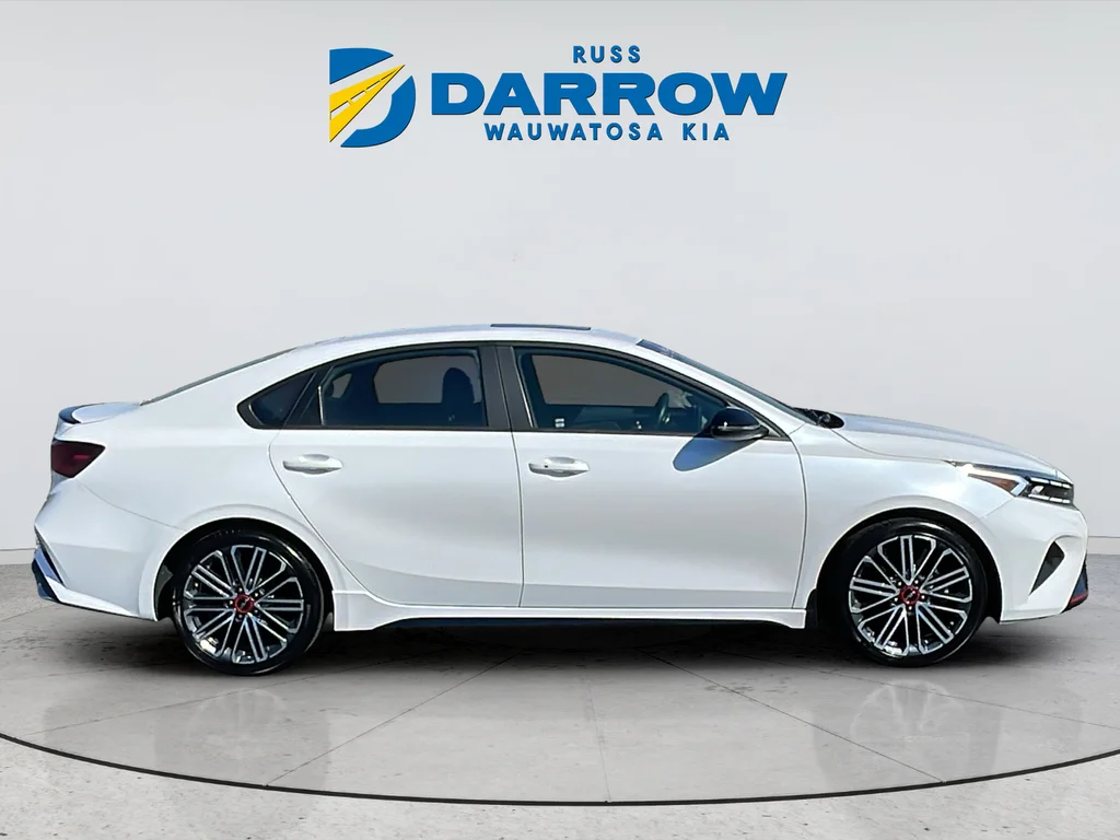 Used 2023 White Kia GT image 6